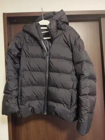 심리스 다운 파카 블랙