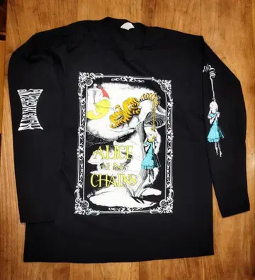 앨리스 인 체인스 공식 상품 미사용