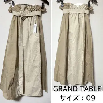 새상품 GLAND TABLE 바이컬러 스커트 그랜터블