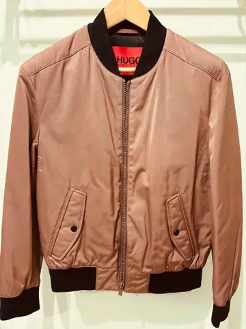 HUGO BOSS MA-1 자켓