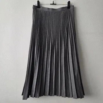 [ DAKS ] 닥스 플리츠 스커트 사이즈 38 그레이