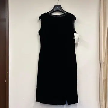 MARIKO KOHGA 새상품 블랙 벨벳 슬리브리스 원피스