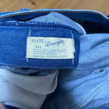 70년대 랭글러 usa제 스트레이트 데님 세로 떨어짐