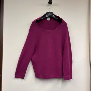 시빌라 캐시미어 혼방 퍼플 긴팔 니트