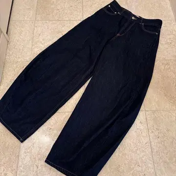 미라 오웬 루즈핏 커브 데님 팬츠 사이즈 1