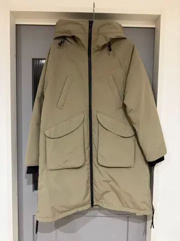 RODEO CROWNS WIDE BOWL 다운 자켓 베이지