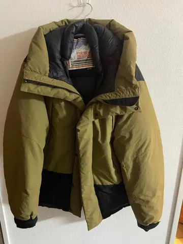 [인기 디자인] 퍼스트 다운 다운 자켓 두툼함 울트라 웜 베이지 M