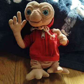E.T. 봉제 인형 빨간색