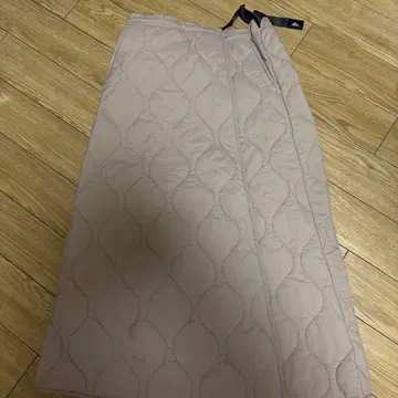 KELTY 사만사 모스2 퀼팅 스커트