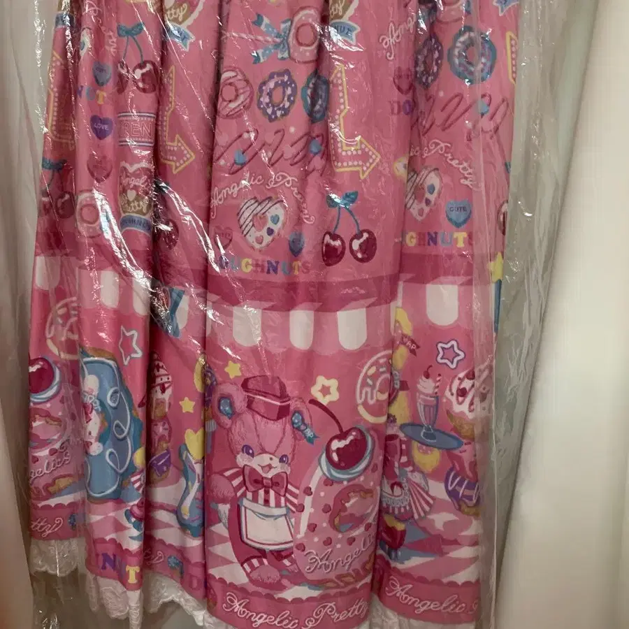 3번째 상품 이미지