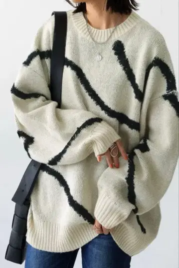 안티카 뉴앙스 라인 니트 아이보리