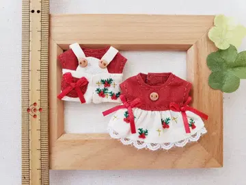 옷 갈아입기 의류 자수