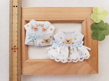 옷 갈아입기 의류 자수