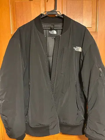 THE NORTH FACE MA-1 블랙 자켓 L 사이즈