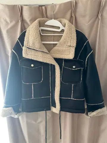 인조 가죽 무스탕 자켓