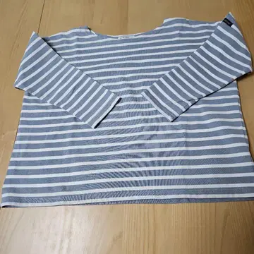 Le minor x 마르티니크 화이트 x 그레이 보더 빅 실루엣 프랑스제