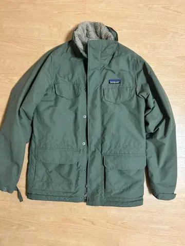patagonia XS 이스마 파카 올리브