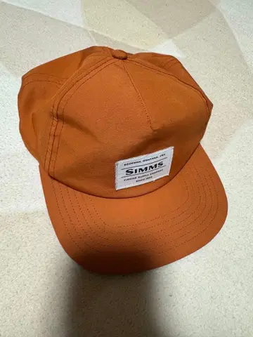 SIMMS 오렌지 캡 스냅백
