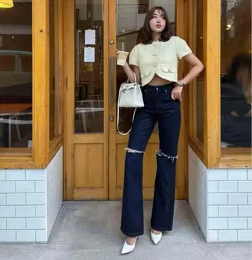 Sheller OKAYAMA Crash flare denim.