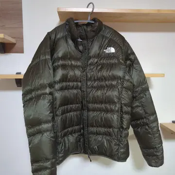 THE NORTH FACE 다운 자켓 올리브