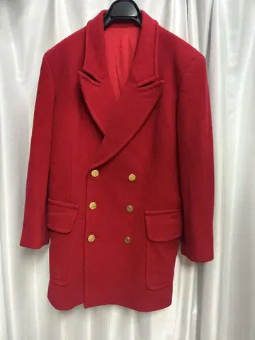 준코 시마다 빨간색 캐시미어 자켓 코트