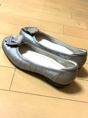 펌프스 24cm EEE 핑크 베이지 실버 3cm 힐