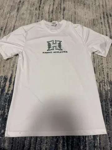 [ Hanes ] Hawaii Athletics 티셔츠 M 사이즈