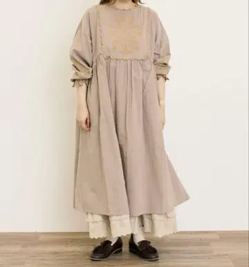 배색 자수 원피스 Samansa Mos2 그레이 완판템