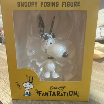 Snoopy FANTARATION 포징 피규어