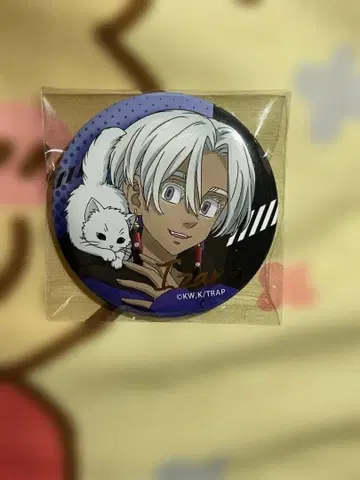 도리베 쿠로카와 이자나 캔뱃지 금박