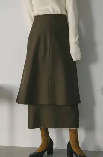 STYLEMIXER 브라운 레이어드 타이트 스커트