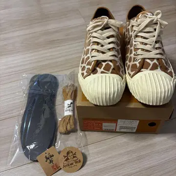 Amber Wall 기린 패턴 스니커즈 27.5cm