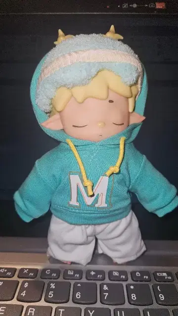 heyone MIMI's City Walk 봉제 인형