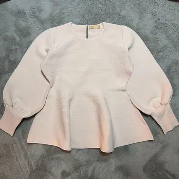 Maglie le cassetto 9 페플럼 니트