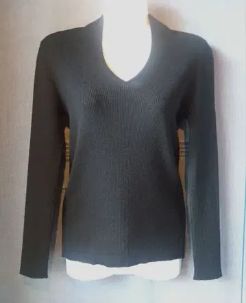 [ 새상품급 ] ICB 아이씨비 리브 니트탑 S 블랙 V넥