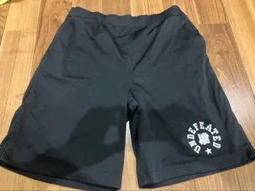 UNDEFEATED 메쉬 숏팬츠 L 블랙