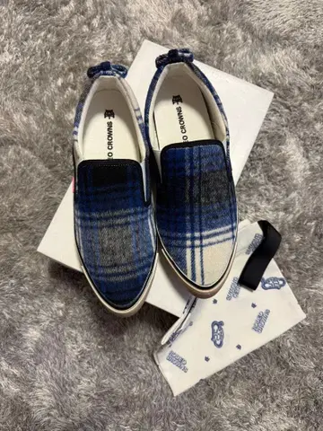 [ 새상품 한정판 ] 로데오 크라운 슬립온 야스토모의 어디가!? 콜라보