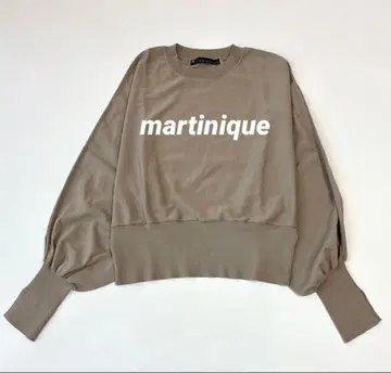 새상품급 martinique 그레이 돌먼 슬리브 니트