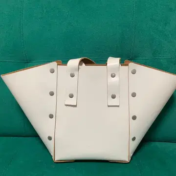 헨더 스킴 핸드백