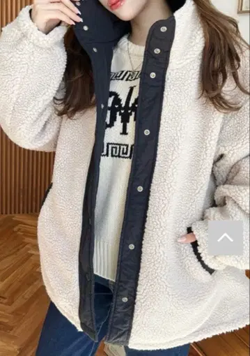 보아 x 나일론 퀼트 리버서블 스탠드 카라 코트