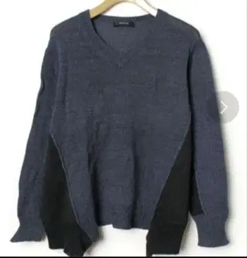 ZUCCa V넥 니트 풀오버