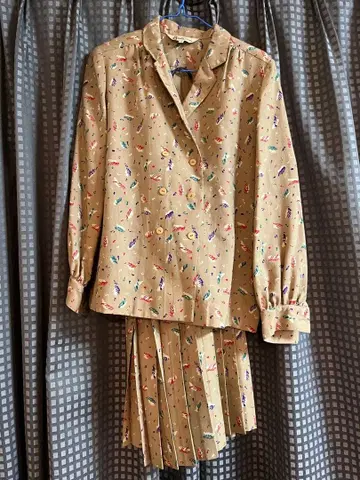 (새상품급) 피에르 가르뎅 플리츠 스커트 셋업 수트