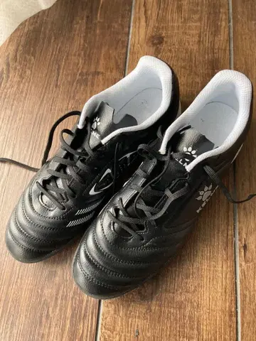 KELME 축구화 블랙 26cm