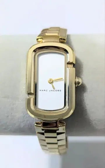 마크 제이콥스 손목시계 골드 MJ3505