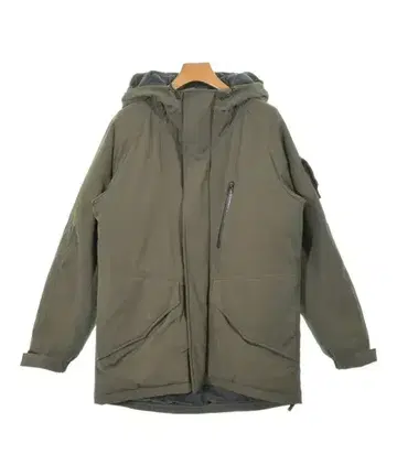 BEAMS 다운 자켓/다운 베스트 남성용