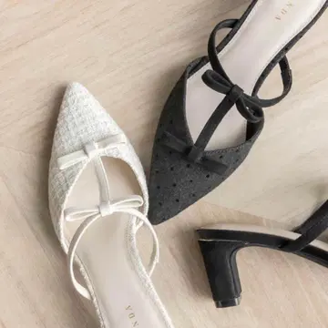 RANDA 리본 T 스트랩 뮬 펌프스