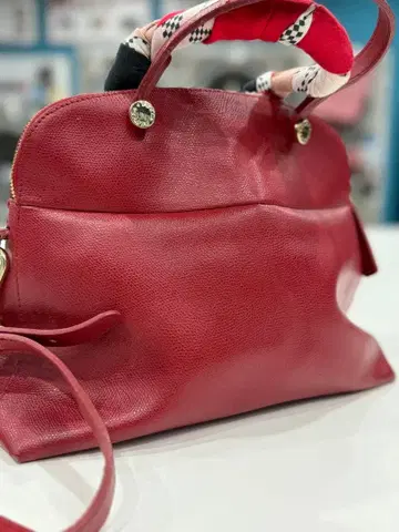 FURLA 가죽 레드 숄더백 스카프 포함