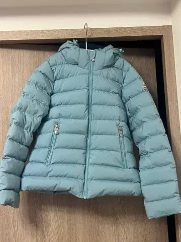 PYRENEX SPOUTNIC SOFT 다운 자켓