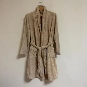 젤라또피케 베이지 스트라이프 목욕 가운 가운