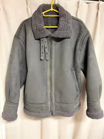 LOWRYSFARM 무스탕 코트